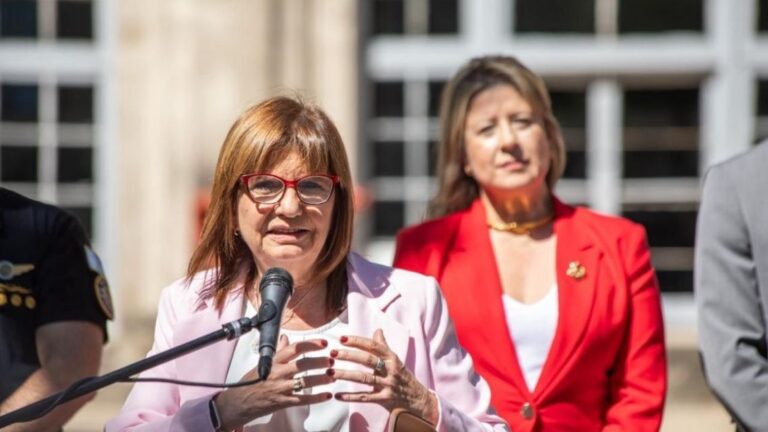 Patricia Bullrich presenta la nueva Agencia Nacional de Migraciones y designa a Alejandra Monteoliva al frente