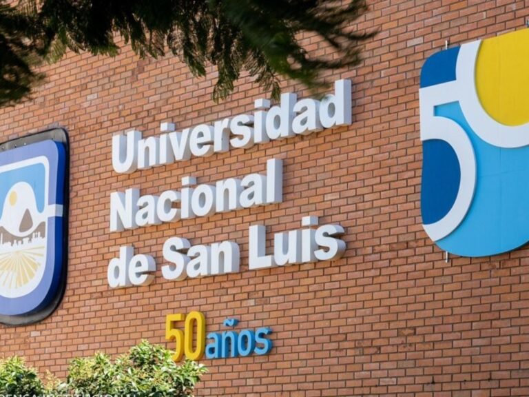 Conflicto en la Universidad de San Luis: Enfrentamiento entre jefe de cátedra y profesor genera controversia