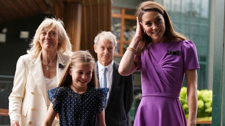 ¡Kate, Princesa de Gales, desata aplausos en Wimbledon!