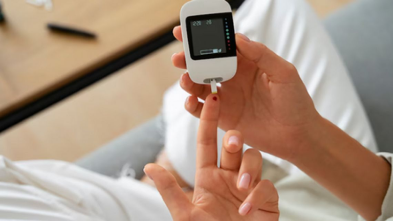 Vivir con Diabetes: Un Coste Oculto en Córdoba