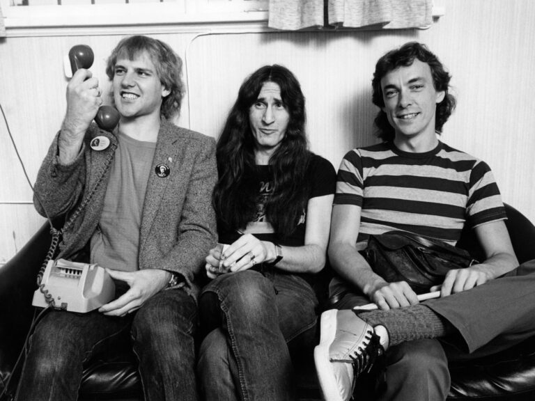 Rush: La Canción que Evitaron Durante 29 Años y Geddy Lee Calificó de ‘Envejecida Mal’