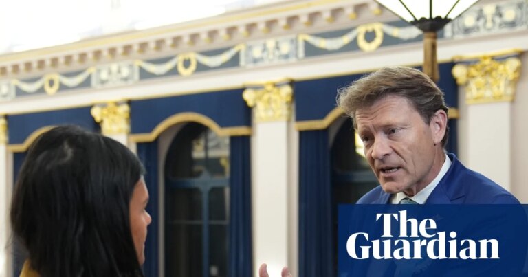 No a la Postergación: Las Elecciones Mayoriales en Inglaterra Siguen Adelante