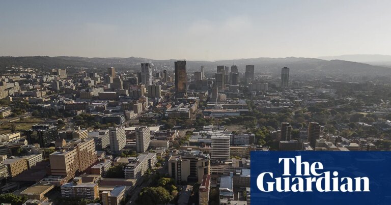 Tiroteo en albergue sudafricano deja al menos 11 muertos, incluyendo un niño de tres años