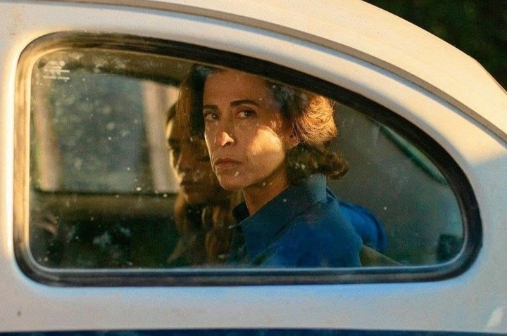 Fernanda Torres retrata una historia real de los años '70.