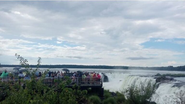 Iguazú celebra la visita del millón y medio de turistas en 2025