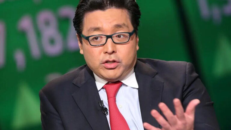 ¿Cuánto subirán los dólares? La predicción del profeta de Wall Street