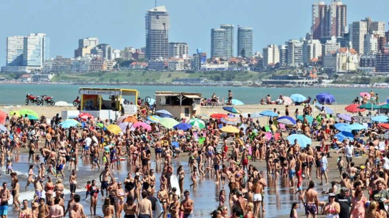 Se Prevén Días de Playa y Calor Intenso