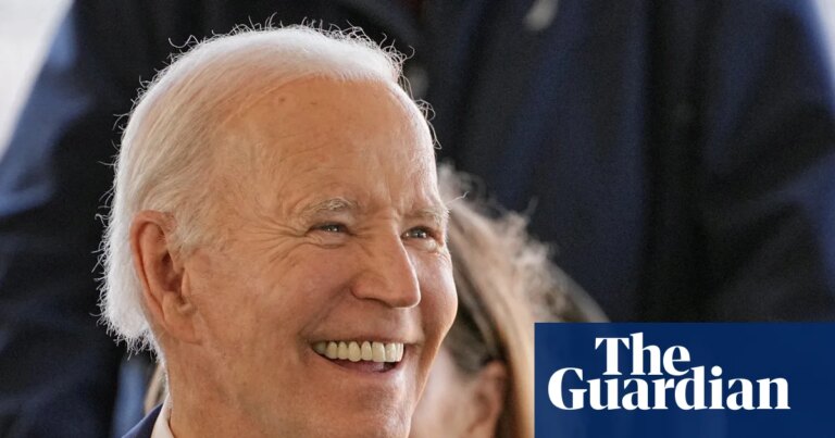 Trump Anula Documentos Firmados por Biden, Alega Uso de Autopen