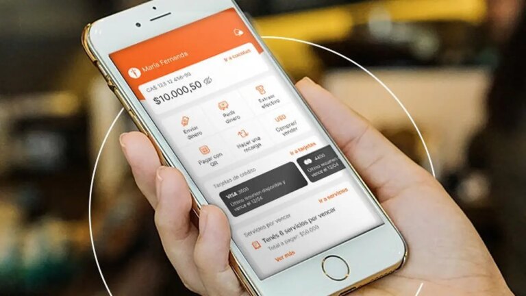Softy: La terminal gallega que facilita el depósito de dólares sin colas