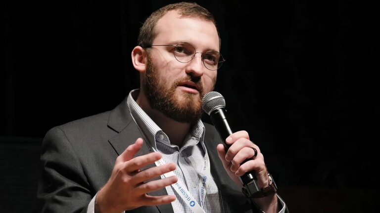 Charles Hoskinson opina: ¿Solana o Ethereum, cuál dominará el futuro?