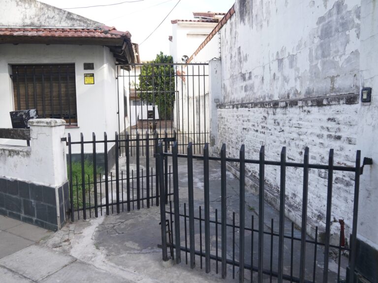 Buscan al tirador que hirió a una niña de 12 años en Villa Sarmiento