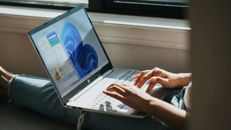 Microsoft desmiente rumores sobre la reescritura de Windows 11 con IA