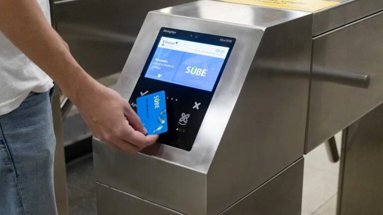¡Ahorra hasta un 75% en el transporte público del AMBA!