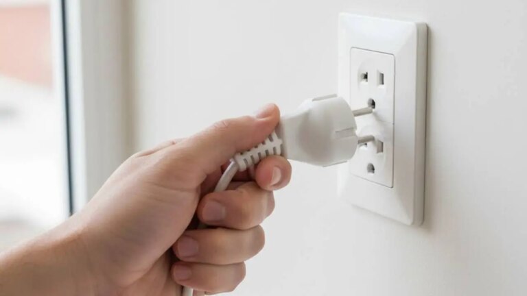 Presentan enchufes innovadores que sustituyen los clásicos