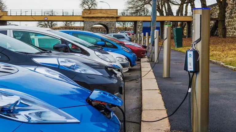 Cargador portátil para vehículos eléctricos