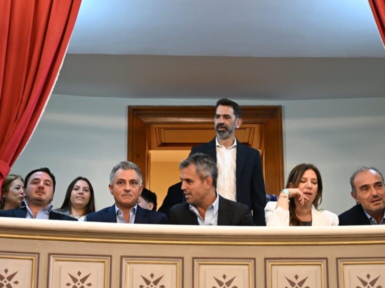 Senado Bonaerense: Vacantes las vicepresidencias por falta de acuerdo