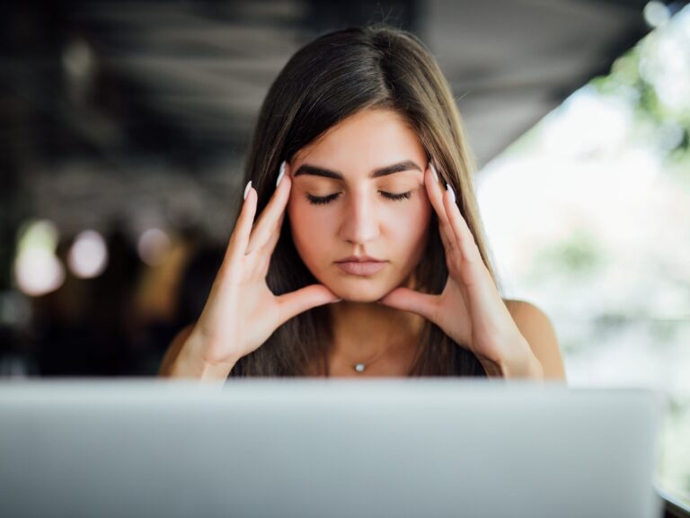 Adolescentes y Chatbots: Buscando Respuestas en la Era Digital