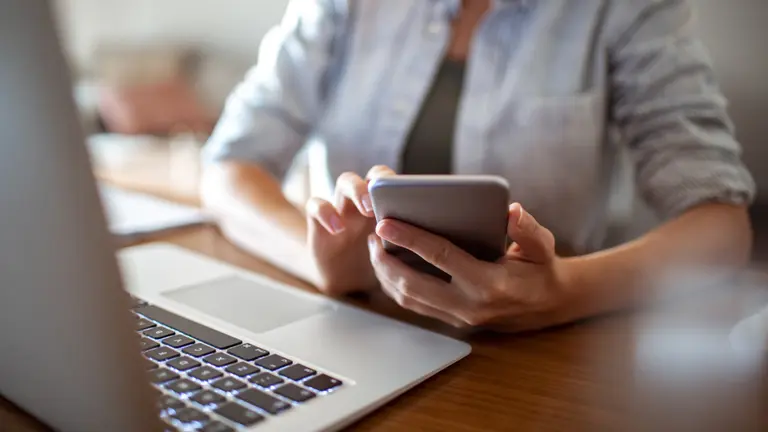 Atención bancos y billeteras: la CNV amplía al 50% el límite individual de inversión en plazos fijos