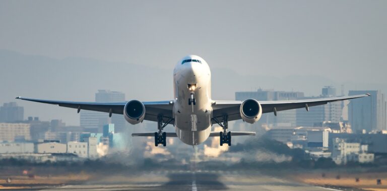 Nuevo impuesto para pasajeros en popular aeropuerto internacional elegido por argentinos