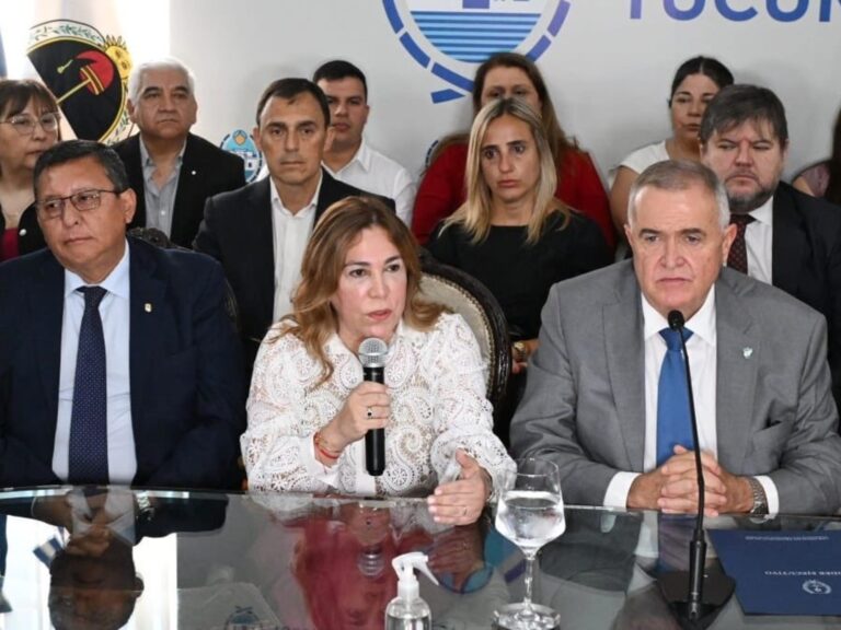 El Gobernador Tucumano Estrena Monobloque en el Senado
