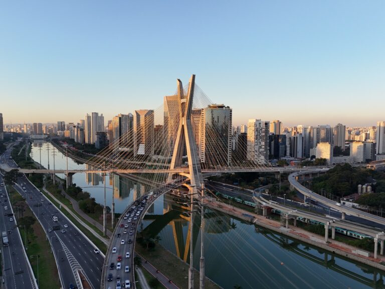 Descubre las Mejores Opciones para Explorar la Ciudad Más Grande de Brasil