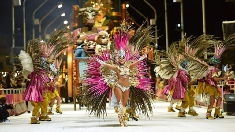 Los primeros feriados de 2026: Año Nuevo y Carnaval destacan entre ellos