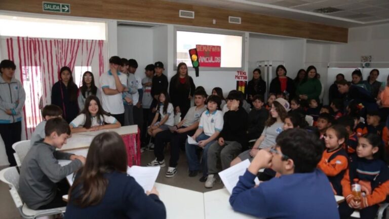 Cruz del Eje lanza la primera experiencia de Portugués en escuelas de Córdoba