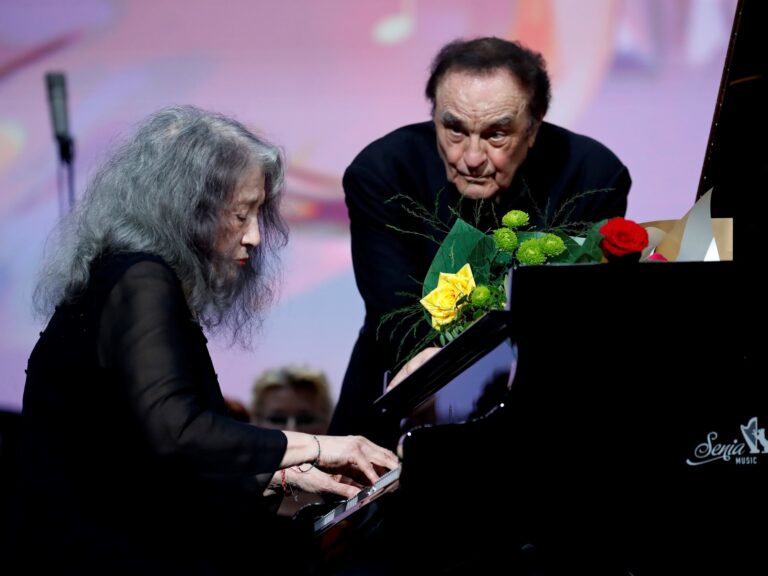 Celebración: Brillos y Sombras