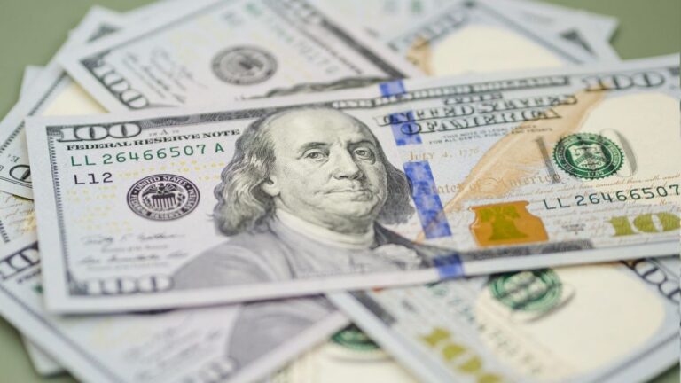 Dólar blue: Cierre del lunes 1 de diciembre