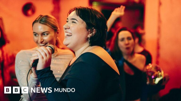 Descubre los asombrosos beneficios de cantar para tu salud, avalados por la ciencia