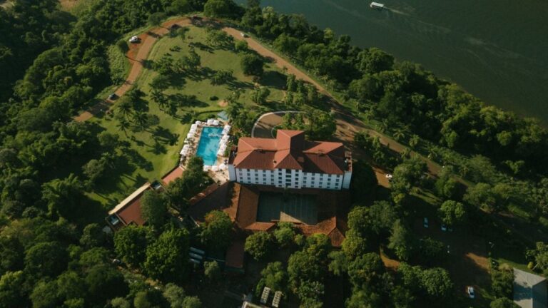 Celebraciones Únicas: Vive las Fiestas en los Mejores Hoteles de Argentina y Miami