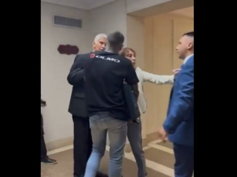 Forcejeo con Seguridad por Despacho: Denuncia de ‘Manoseo’
