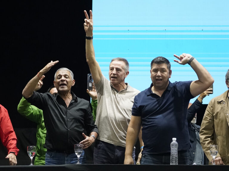 Inadecuado y alejado de la realidad