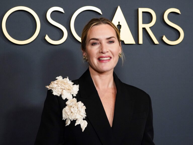 Kate Winslet revela que sus primeras experiencias sexuales fueron con mujeres