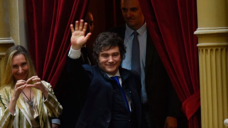 Javier Milei Convocará a Sesiones Extraordinarias en el Congreso