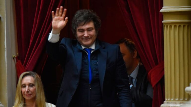 Javier Milei convoca a sesiones extraordinarias: reformas clave para diciembre