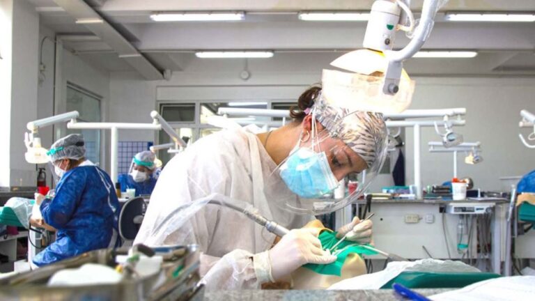 El Hospital de Odontología de la UBA Abre sus Puertas Durante el Verano