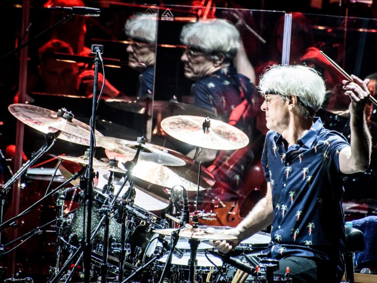 Stewart Copeland: De los Andes a las Orquestas, su Viaje Musical con The Police