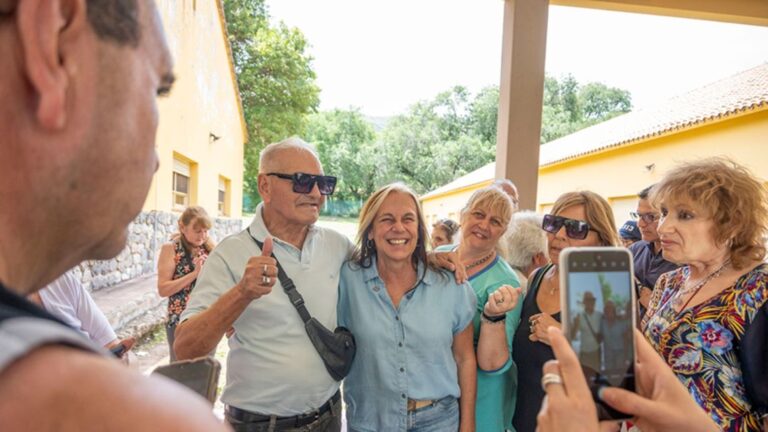 Turismo Social: Personas Mayores Realizan su Primer Viaje Soñado