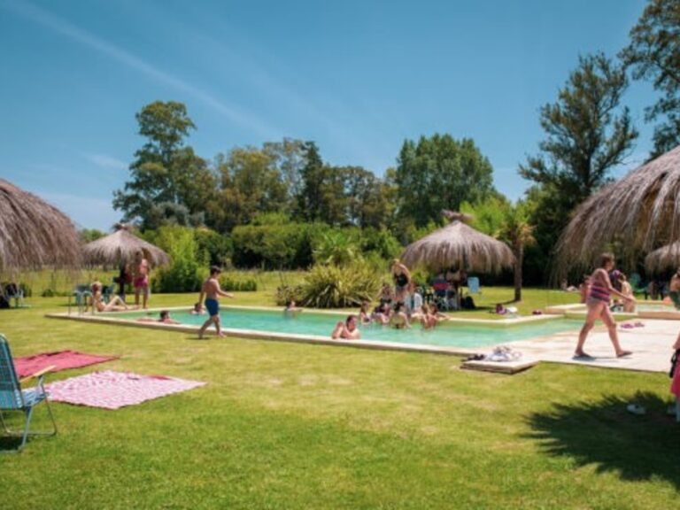 11 Restoranes de Campo con Pileta: Escapadas de Verano y Precios