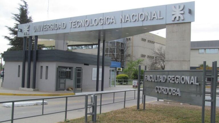 UTN Córdoba lanza herramienta para prevenir estafas digitales en tarjetas