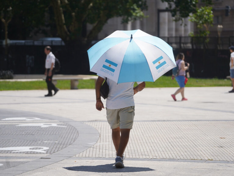 Alerta Naranja: Temperaturas Alcanzan los 35,7 Grados en la Ciudad