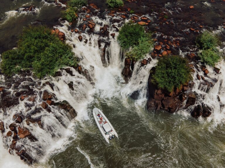 Saltos del Moconá: Una Joyita Natural entre Selva y Tierra Colorada