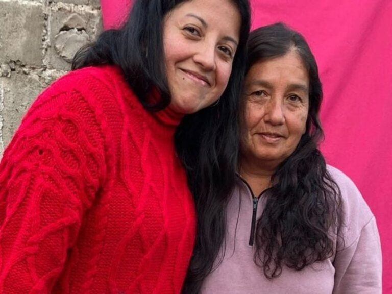 Después de 38 años, una madre y su hija comparten su primera Navidad: ‘¿Fuiste una niña feliz?’