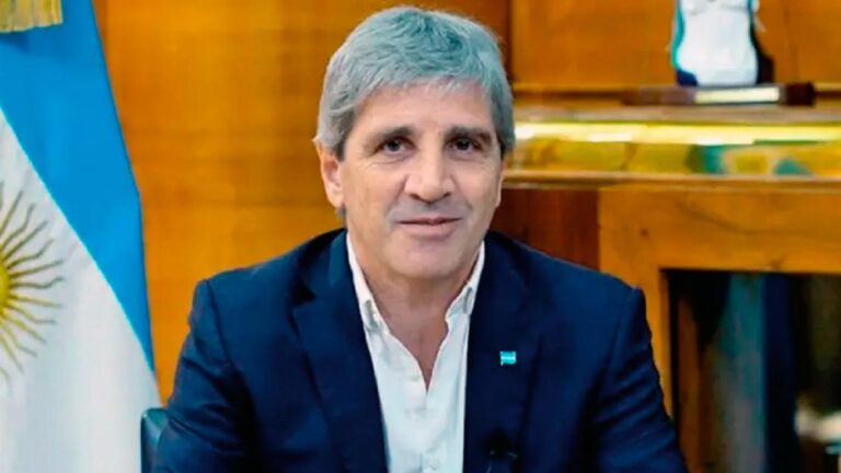 El Tesoro supera el 100% en renovaciones y fija tasas de hasta 42% anual