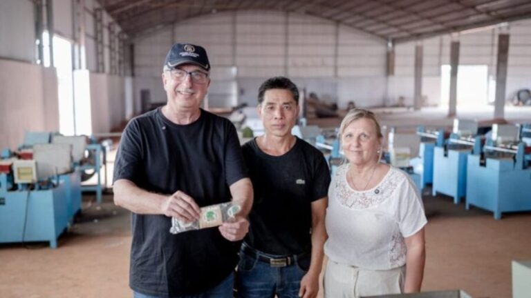 Misiones: Avanza la construcción de una fábrica china de productos de bambú