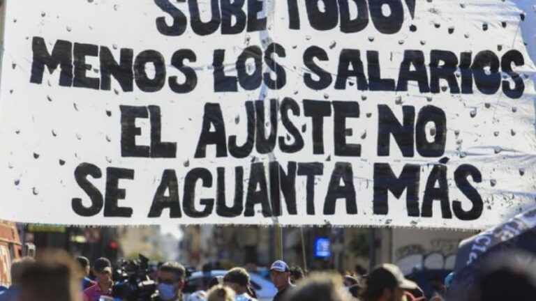 Vivir con Menos: La Nueva Normalidad para la Mayoría
