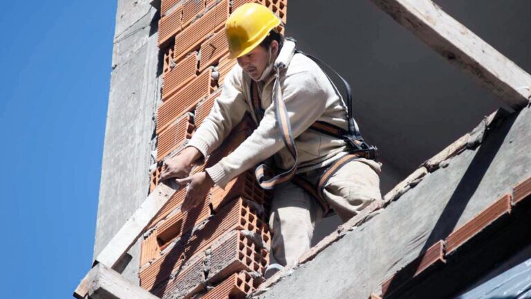Caída de la Industria y la Construcción en Noviembre, según INDEC