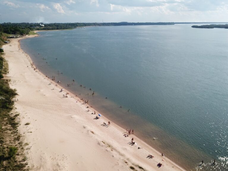 Las 12 Mejores Playas del Río Paraná para Tu Escapada Veraniega 2026