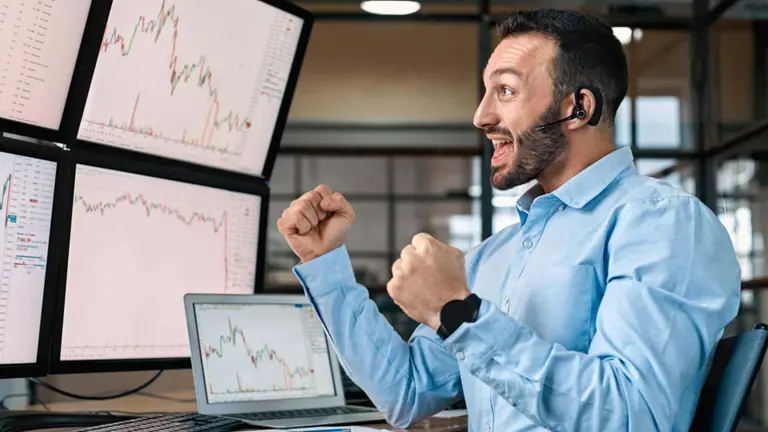 Una criptomoneda alcanza el top tres de capitalización tras una suba récord de precio